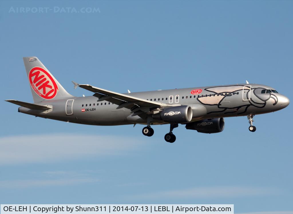 OE-LEH, 2011 Airbus A320-214 C/N 4594, Landing rwy 25R