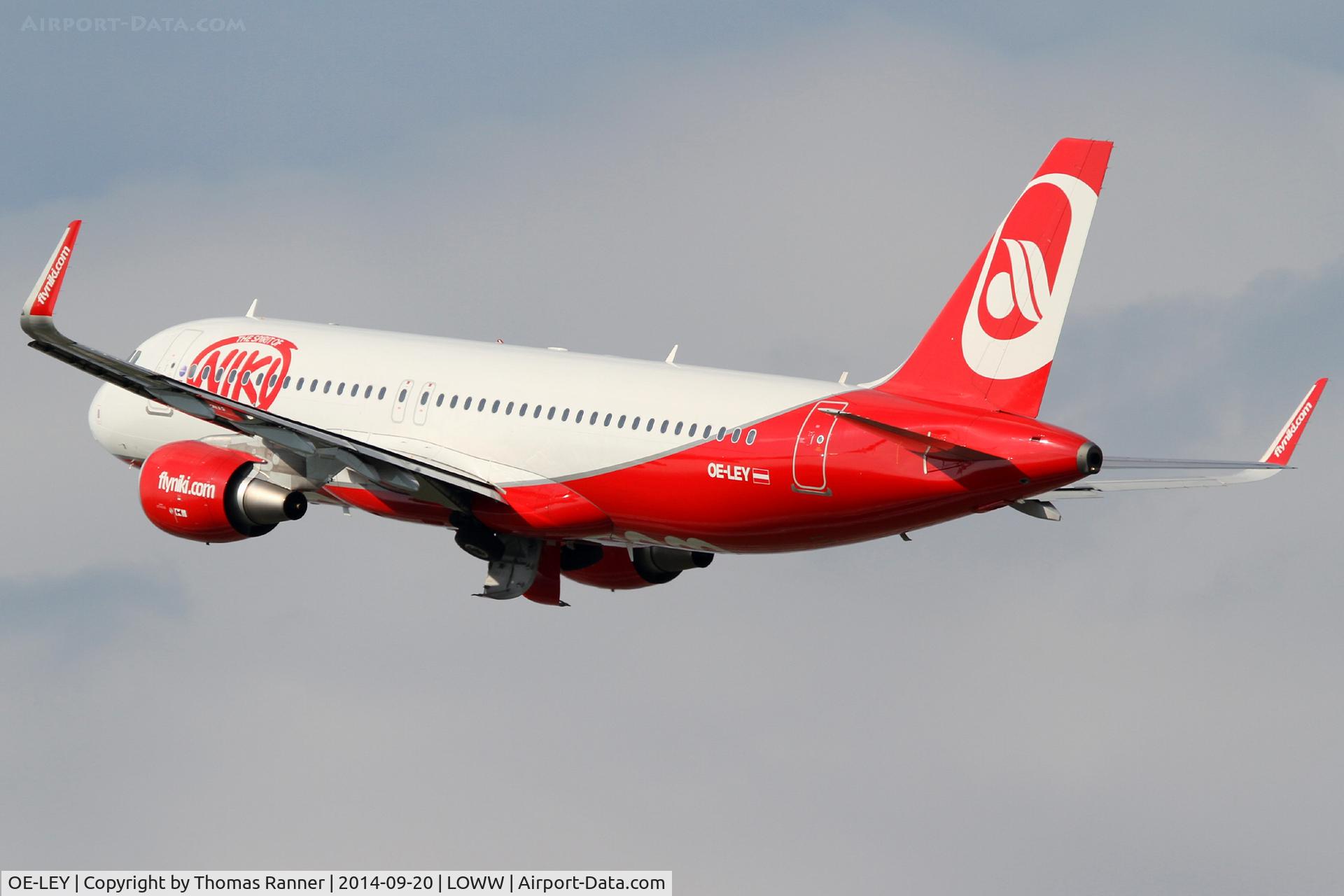 OE-LEY, 2013 Airbus A320-214 C/N 5648, Niki A320