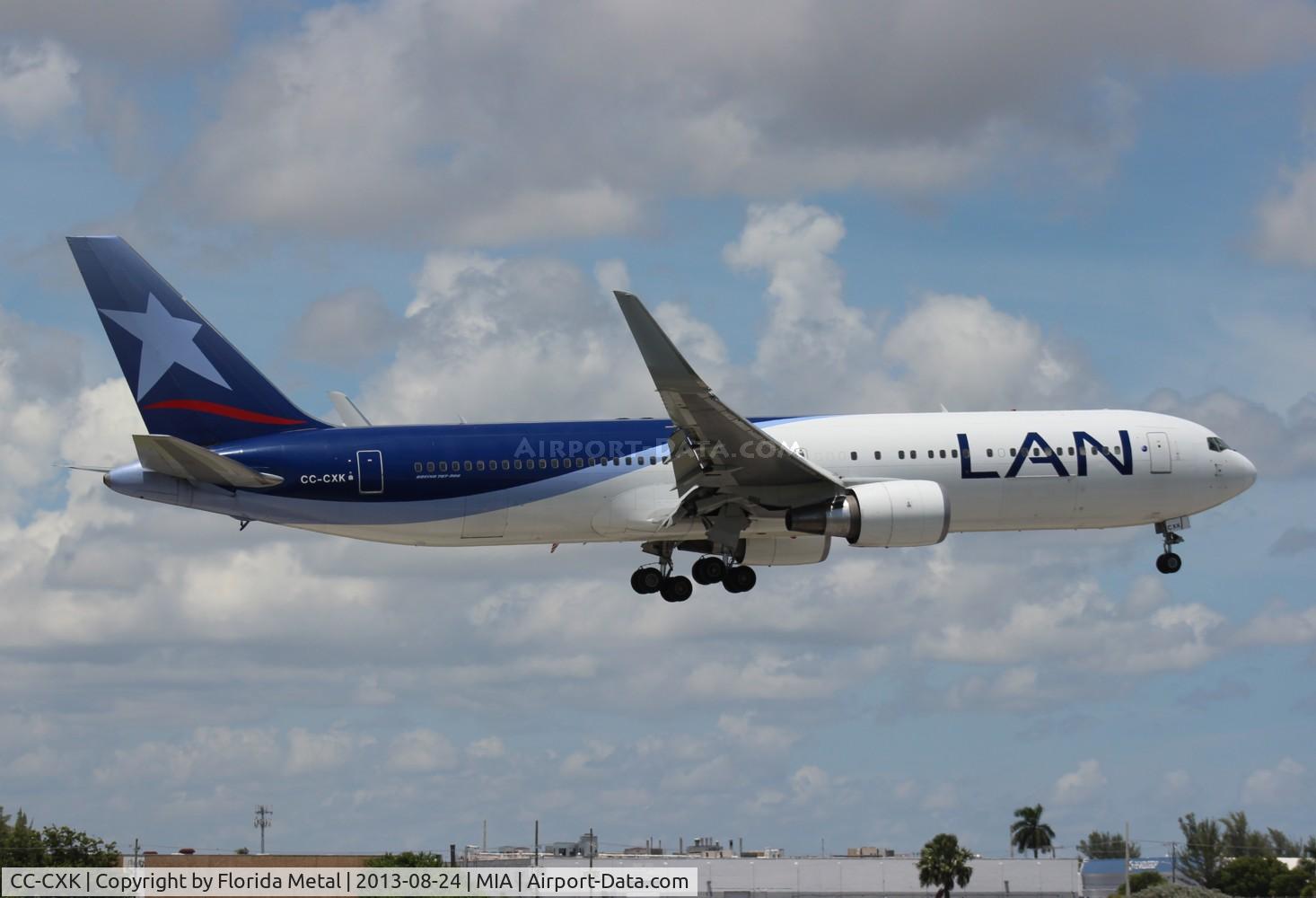 CC-CXK, 2010 Boeing 767-316/ER C/N 37802, LAN 767-300