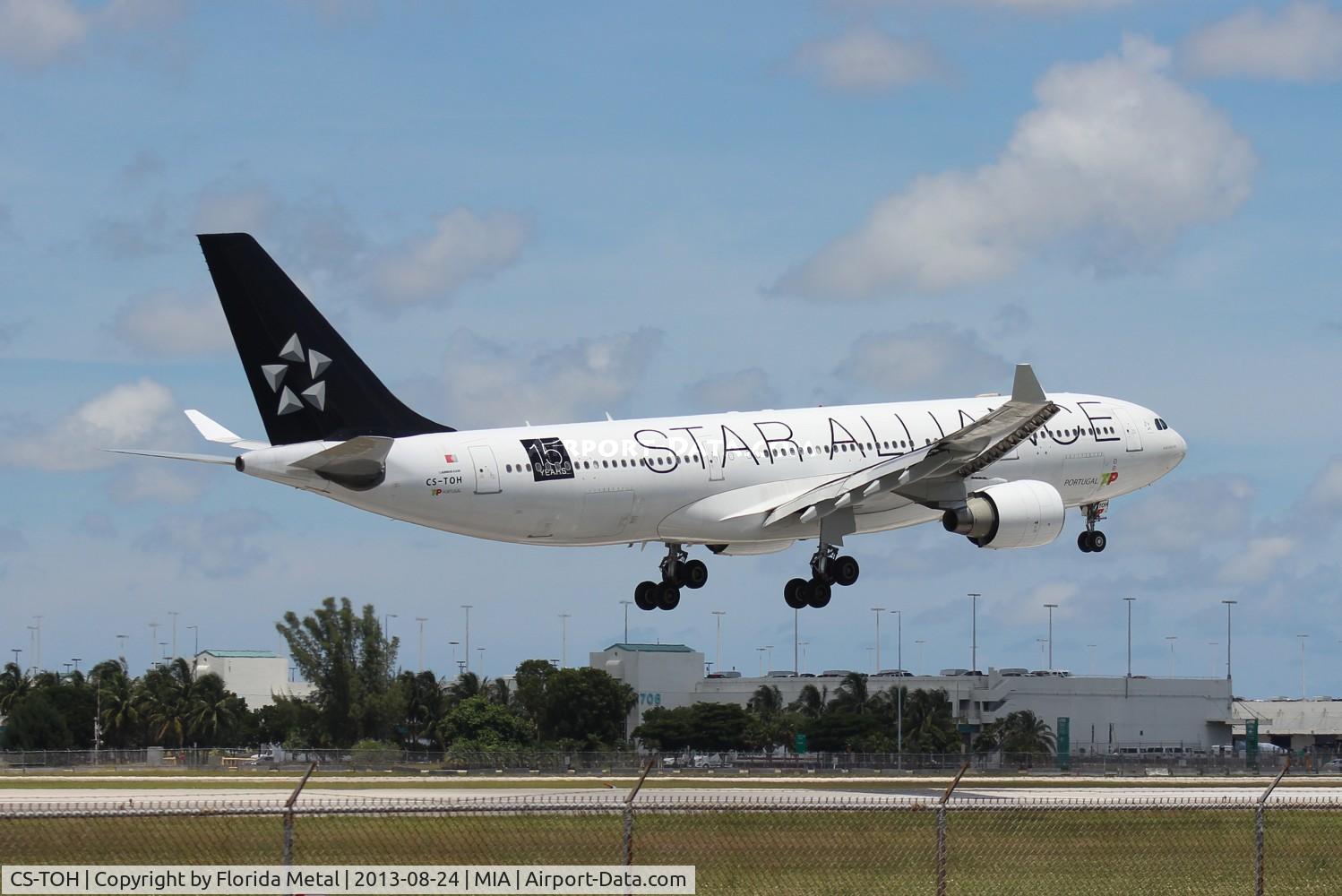 CS-TOH, 2000 Airbus A330-223 C/N 181, Air Portugal A330-200