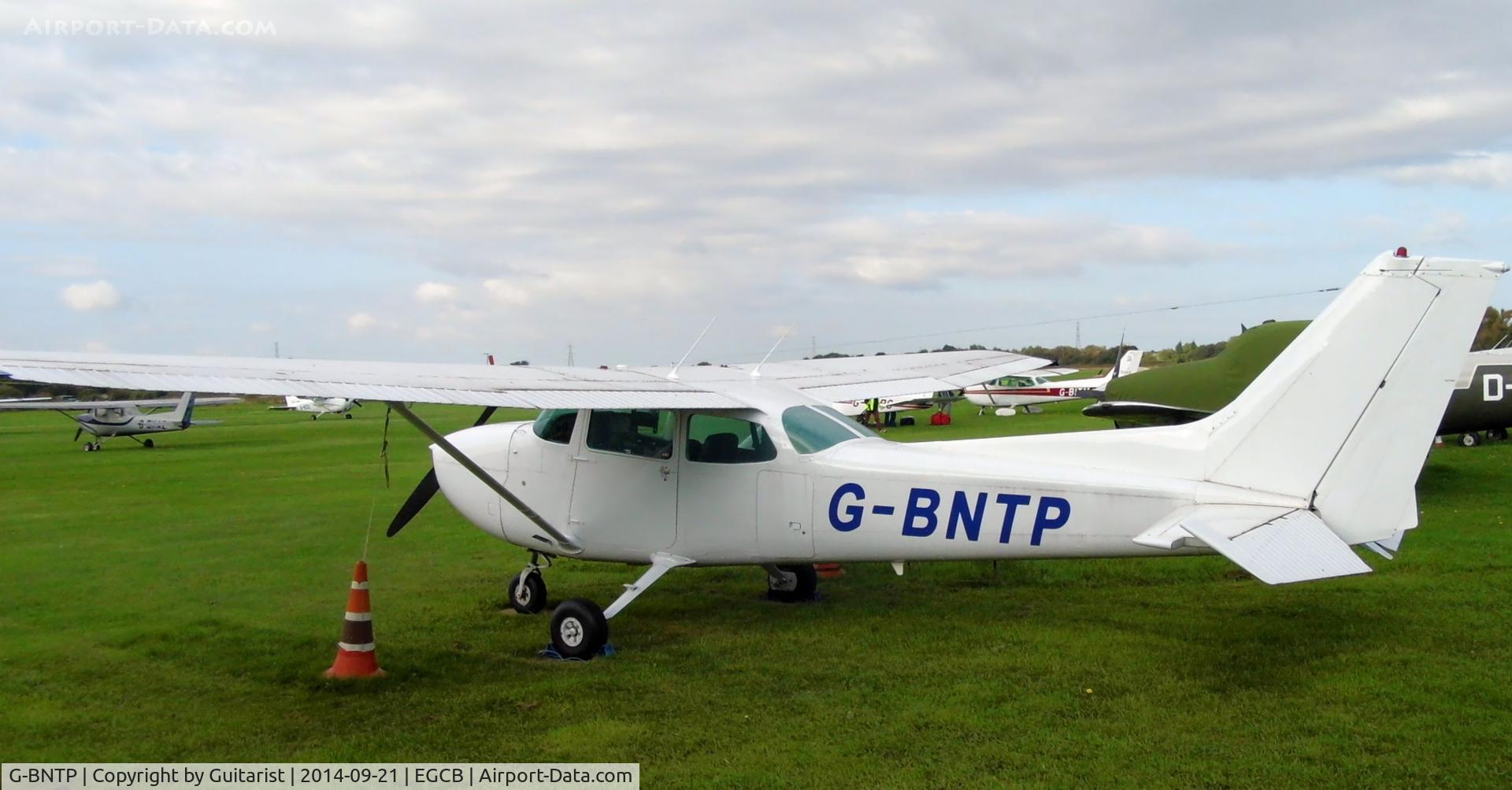 G-BNTP, 1978 Cessna 172N Skyhawk C/N 172-72030, At the City Airport Manchester