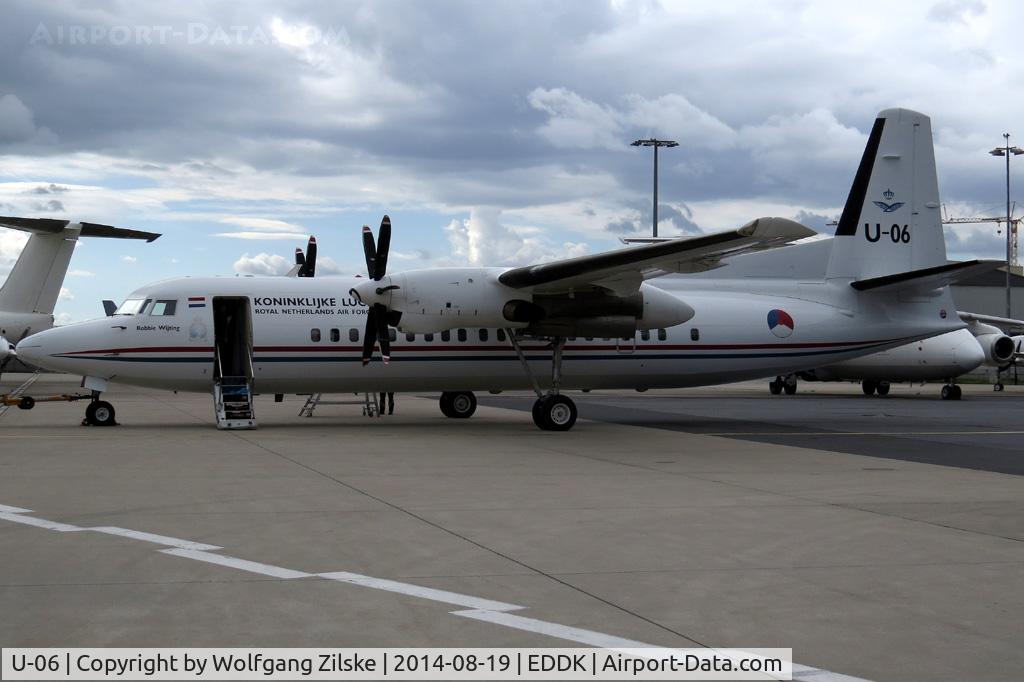U-06, 1993 Fokker 50 C/N 20287, visitor