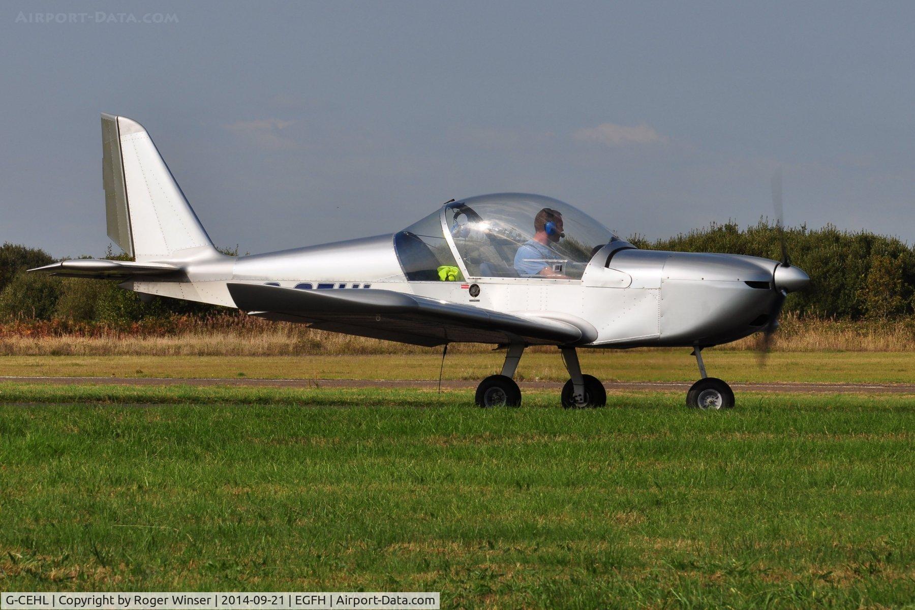 G-CEHL, 2006 Aerotechnik EV-97 TeamEurostar UK C/N 2928, Visiting EV-97 holding prior to departure.