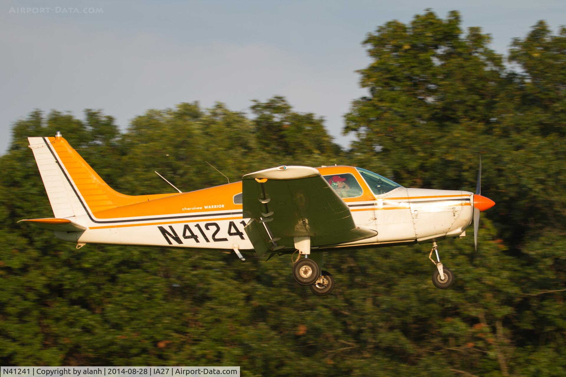 N41241, 1974 Piper PA-28-151 C/N 28-7415144, At Antique Airfield, Blakesburg