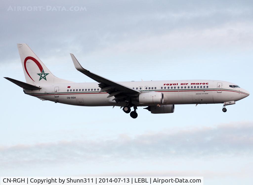 CN-RGH, 2011 Boeing 737-86N C/N 36828 3850, Landing rwy 25R