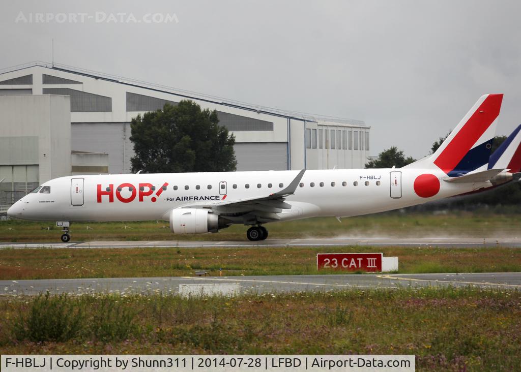 F-HBLJ, 2009 Embraer 190LR (ERJ-190-100LR) C/N 19000133, Ready for take off rwy 23