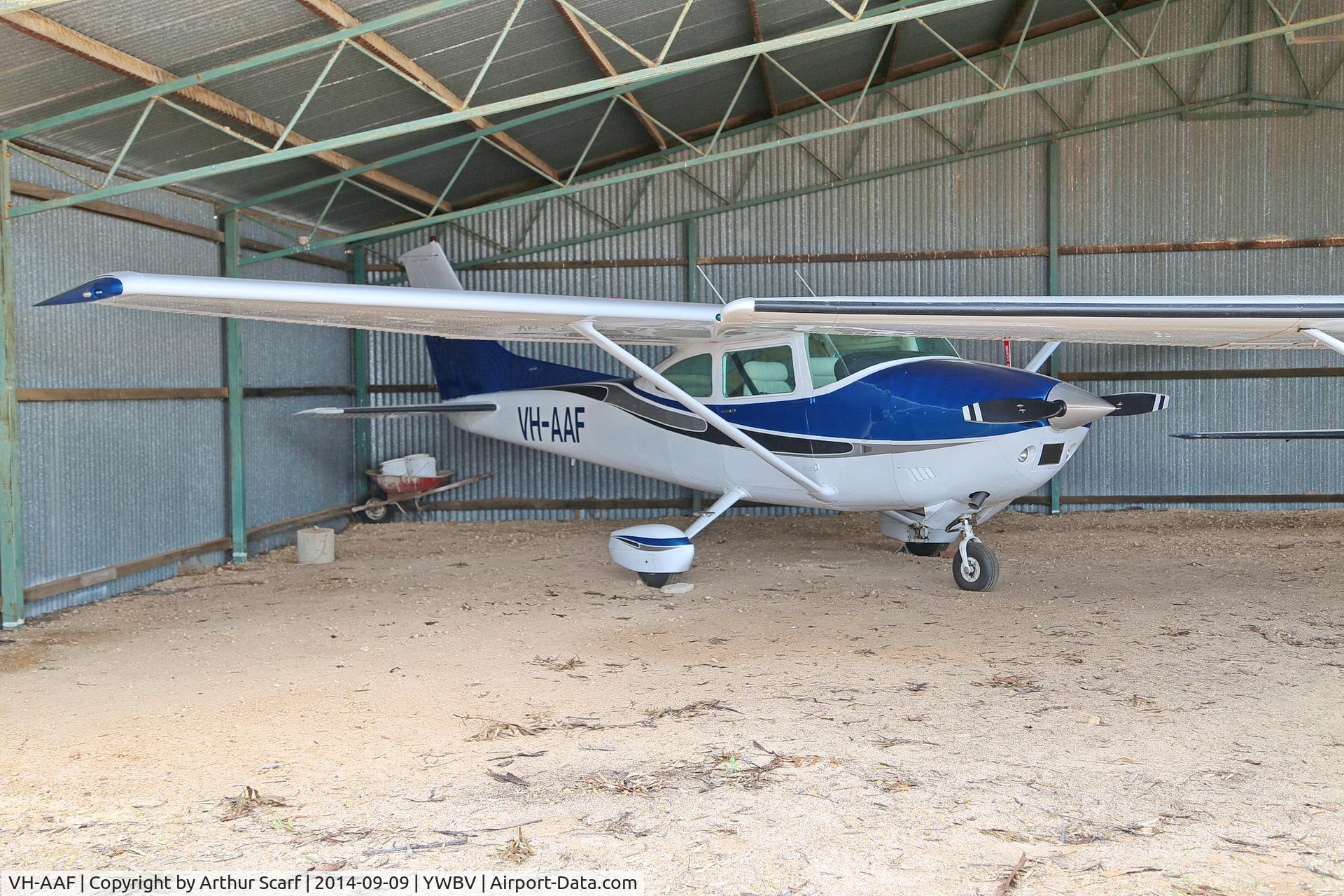 VH-AAF, 1977 Cessna 182Q Skylane C/N 18265648, Beverley Airport WA - aircraft in an open hangar with two others