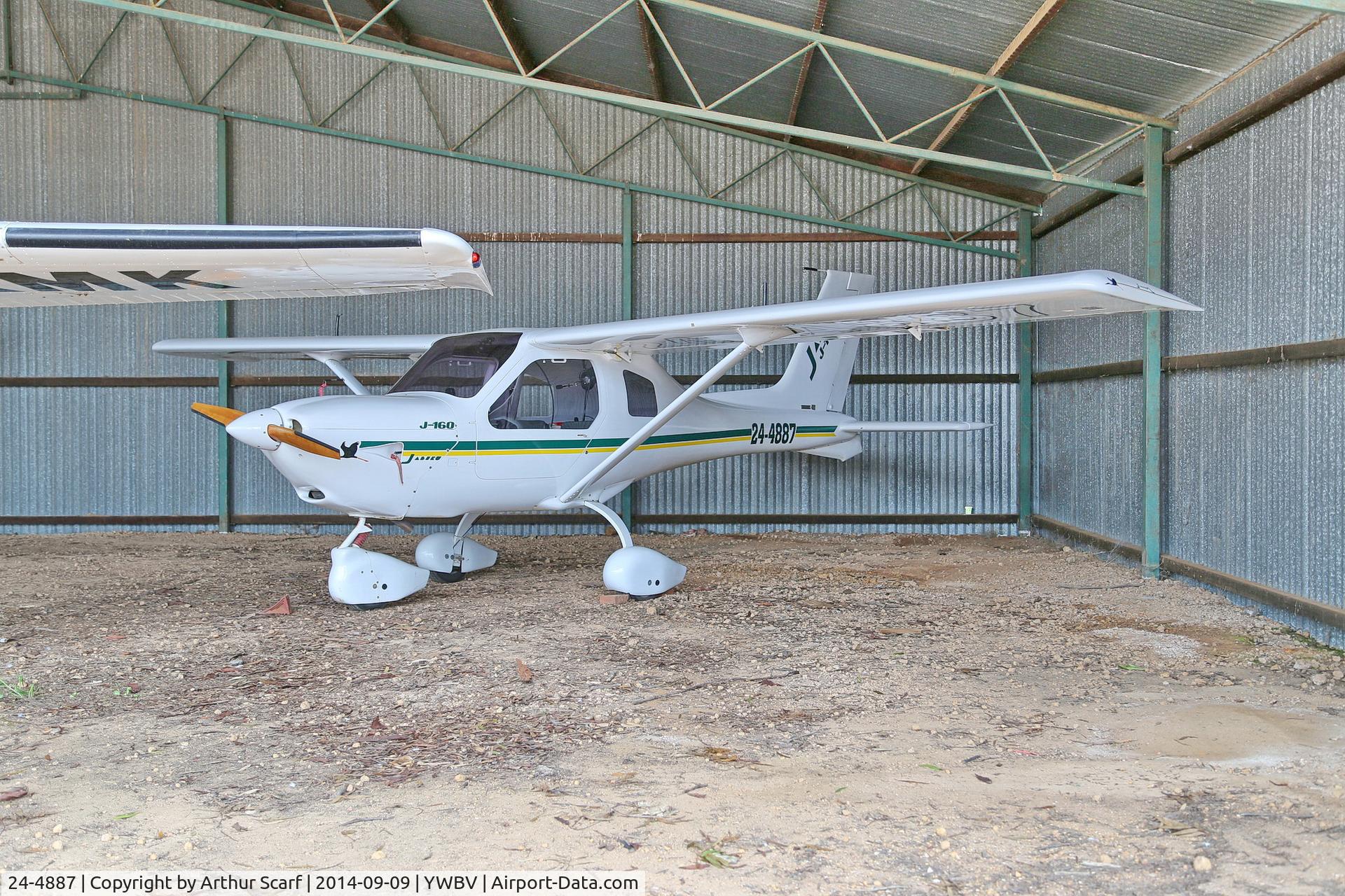 24-4887, 2006 Jabiru J160-C C/N 129, Beverley Airport WA sharing a hangar with VH-AAF and VH-KMK