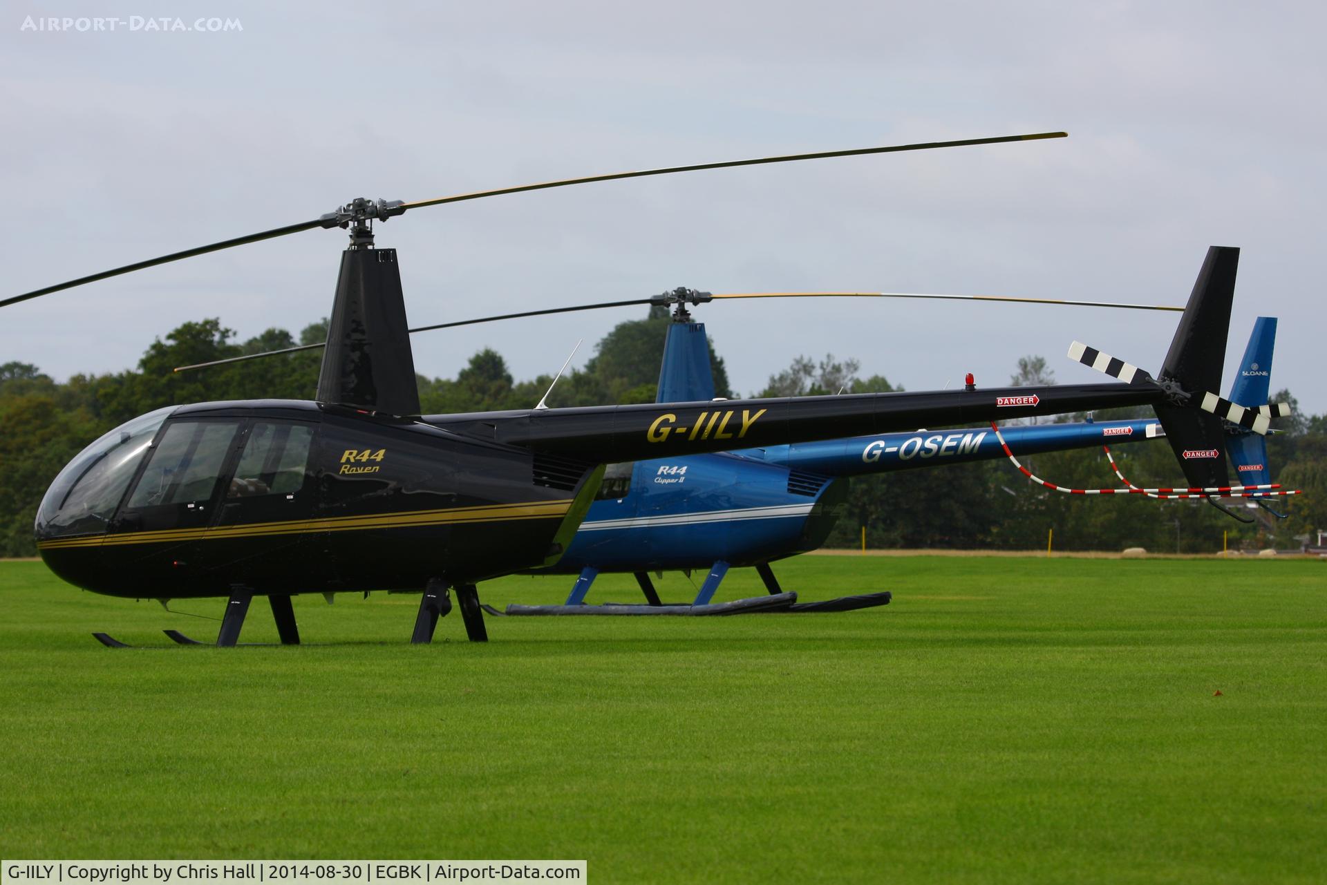 G-IILY, 2000 Robinson R44 Raven C/N 0960, at the LAA Rally 2014, Sywell