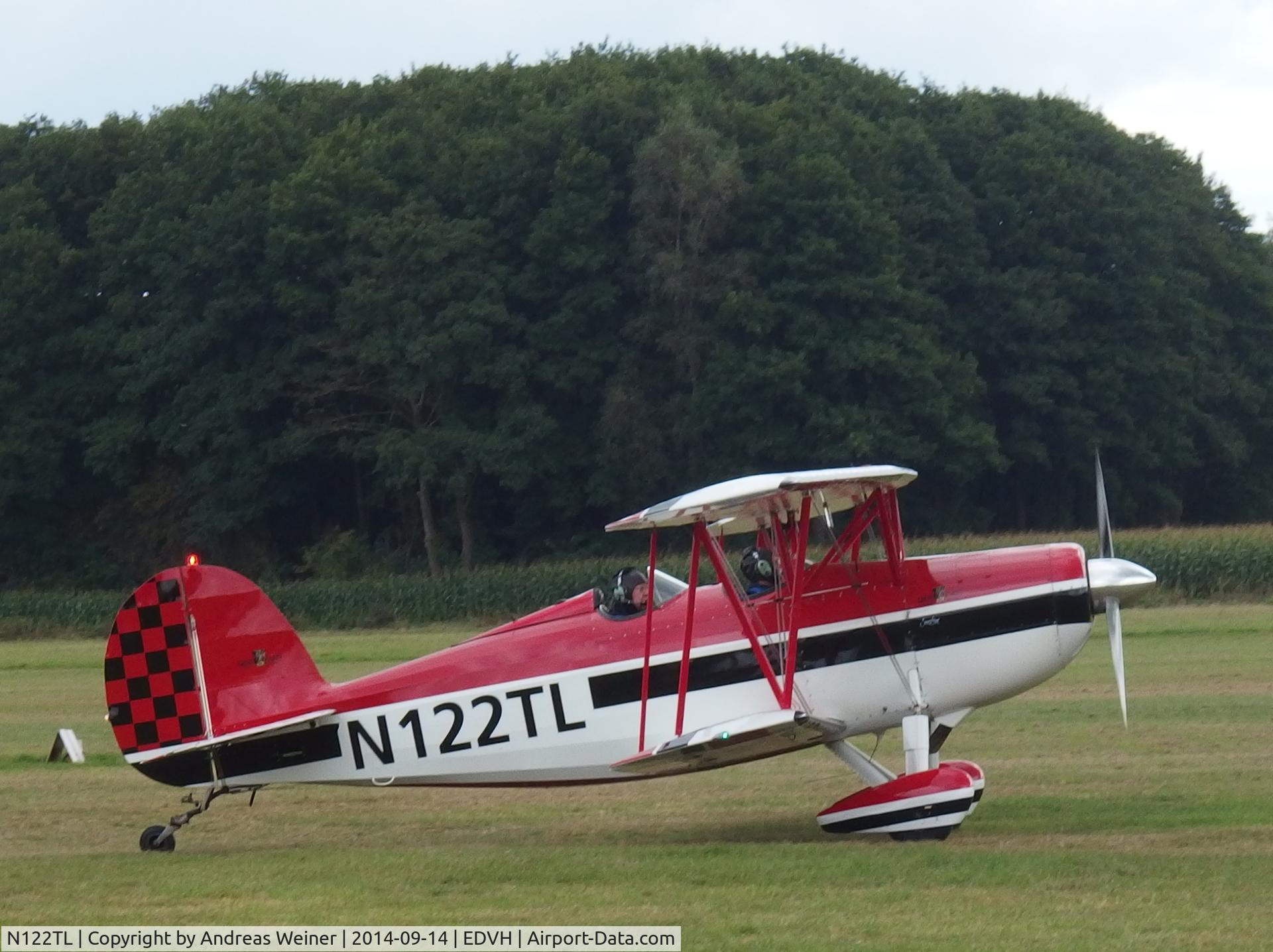 N122TL, 1976 Great Lakes 2T-1A-2 Sport Trainer C/N 0735, N122TL at Flugtag Hodenhagen EDVH 2014-09-14