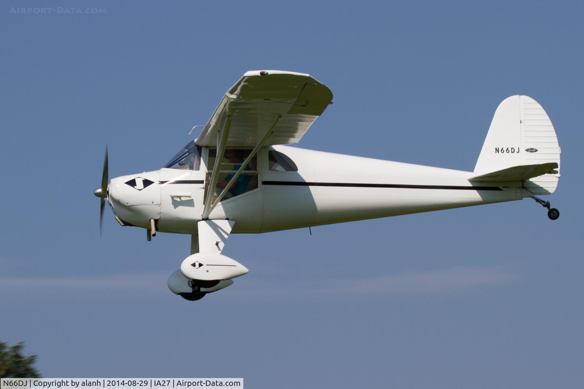 N66DJ, 1947 Luscombe 8E Silvaire C/N 5807, Landing at Antique Airfield, Blakesburg