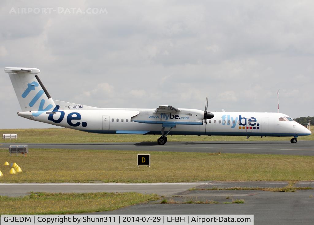G-JEDM, 2003 De Havilland Canada DHC-8-402Q Dash 8 C/N 4077, Taxiing to the Terminal...