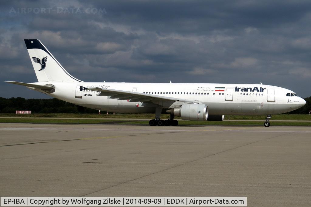 EP-IBA, 1993 Airbus A300B4-605R C/N 723, visitor