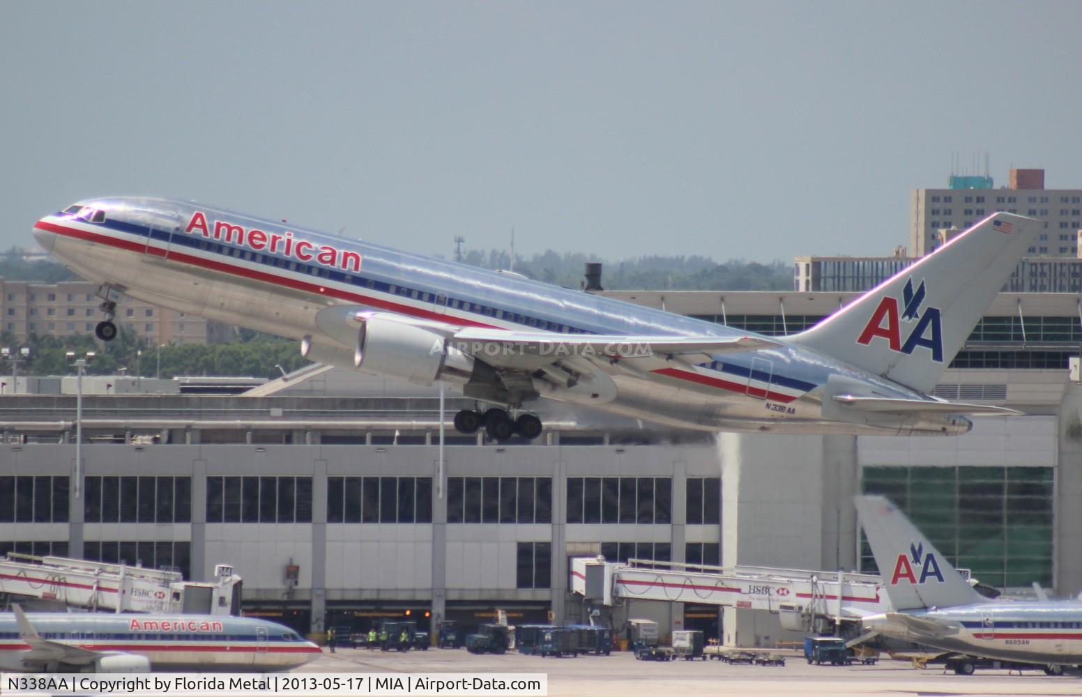 N338AA, 1987 Boeing 767-223 C/N 22335, American 767-200