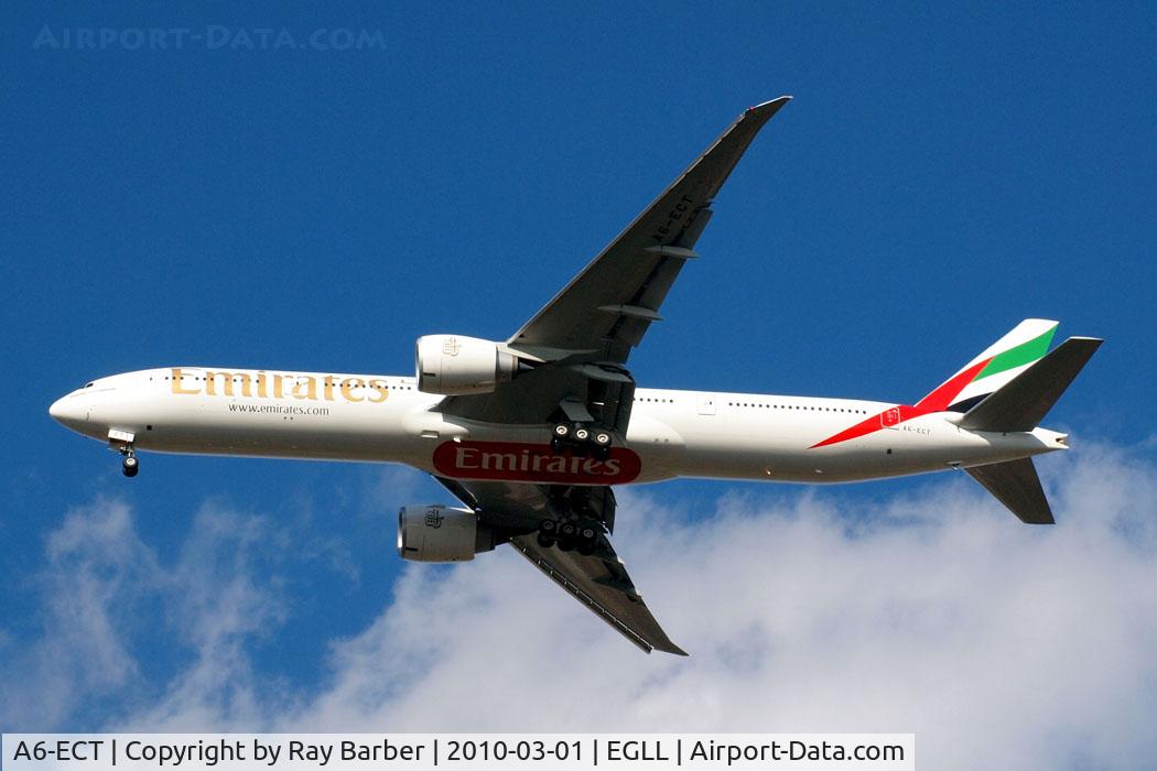 A6-ECT, 2009 Boeing 777-31H/ER C/N 35591, Boeing 777-31HER [35591] (Emirates Airlines) Home~G 01/03/2010. On approach 27R.