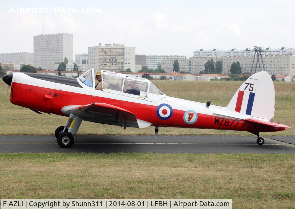 F-AZLI, 1953 De Havilland DHC-1 Chipmunk T.10 C/N C1/0915, Taxiing for departure...