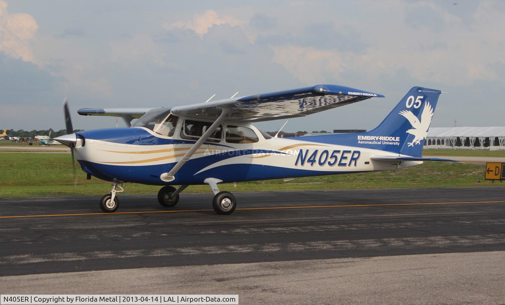 N405ER, 2002 Cessna 172S C/N 172S9155, Cessna 172S