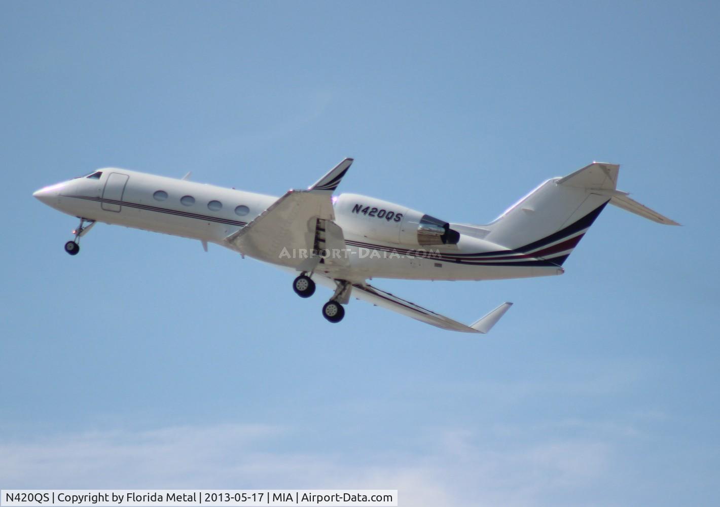 N420QS, 1997 Gulfstream Aerospace G-IV C/N 1320, Net Jets Gulfstream IV