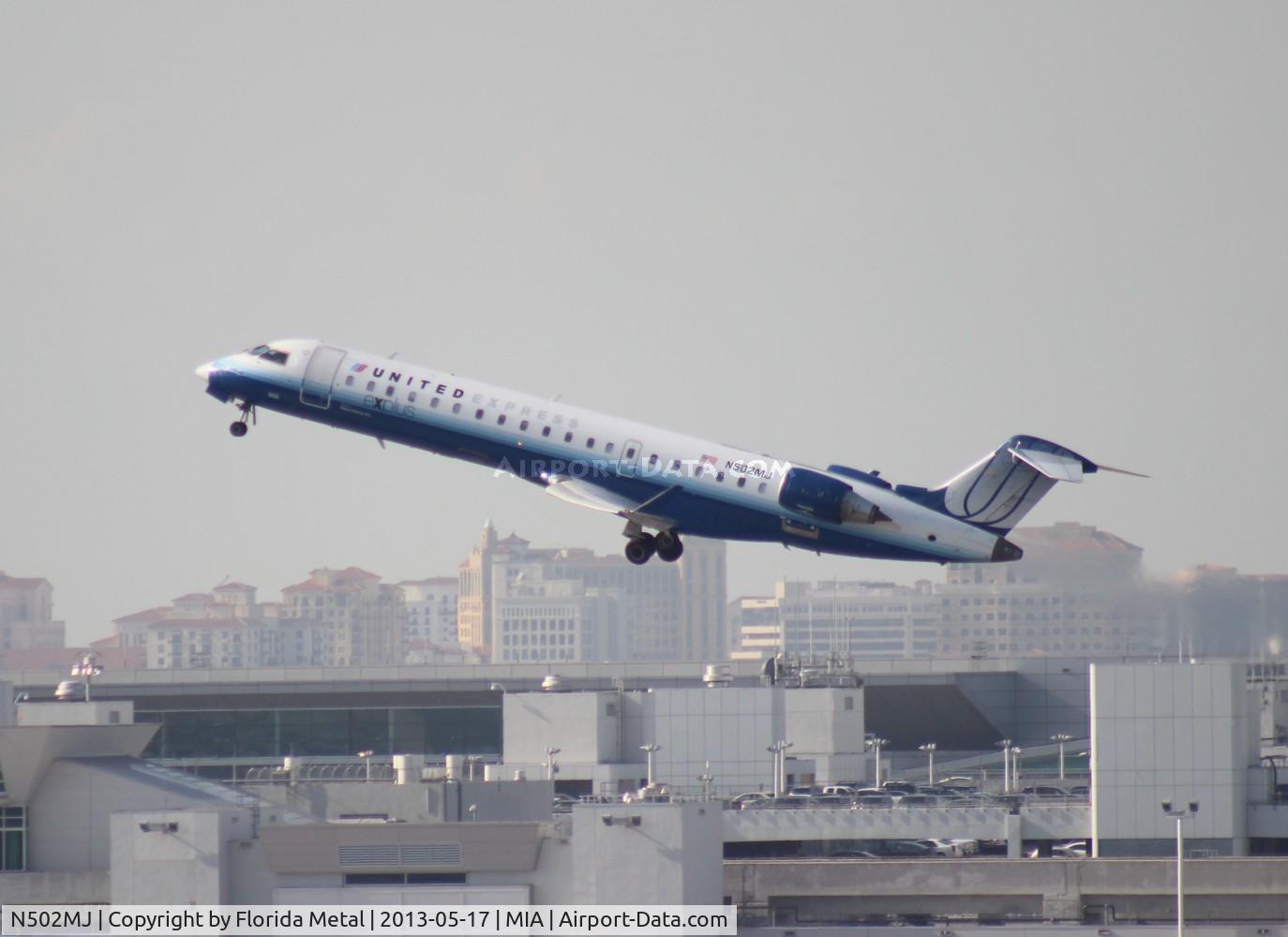 N502MJ, 2002 Bombardier CRJ-700 (CL-600-2C10) Regional Jet C/N 10050, United Express CRJ-700