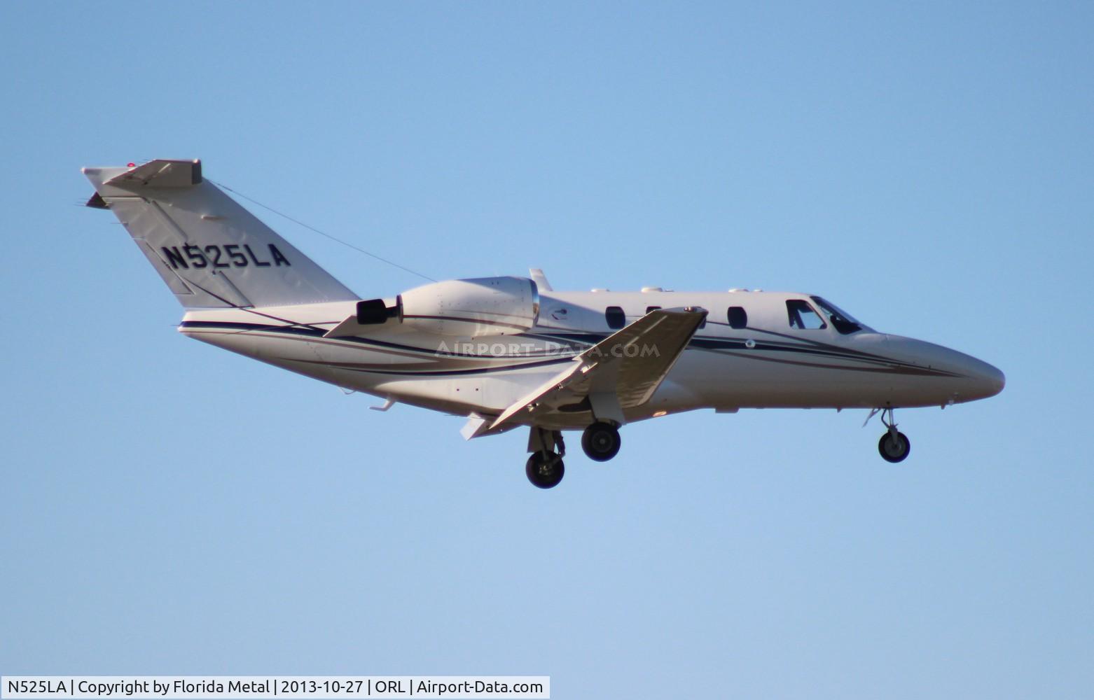 N525LA, 2001 Cessna 525 CitationJet CJ1 C/N 525-0422, Citation 525