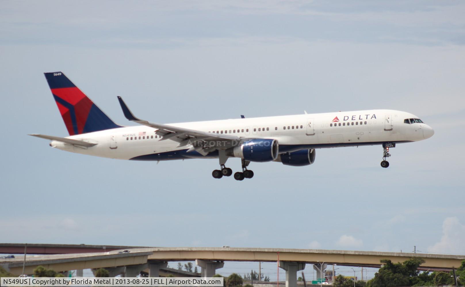 N549US, 1996 Boeing 757-251 C/N 26496, Delta 757-200