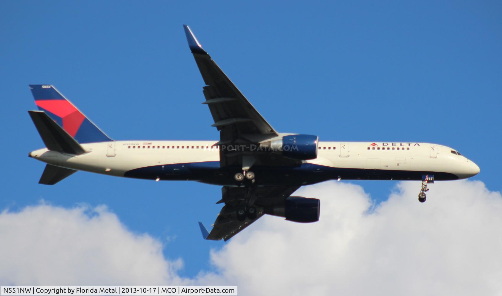 N551NW, 2001 Boeing 757-251 C/N 26498, Delta 757-200