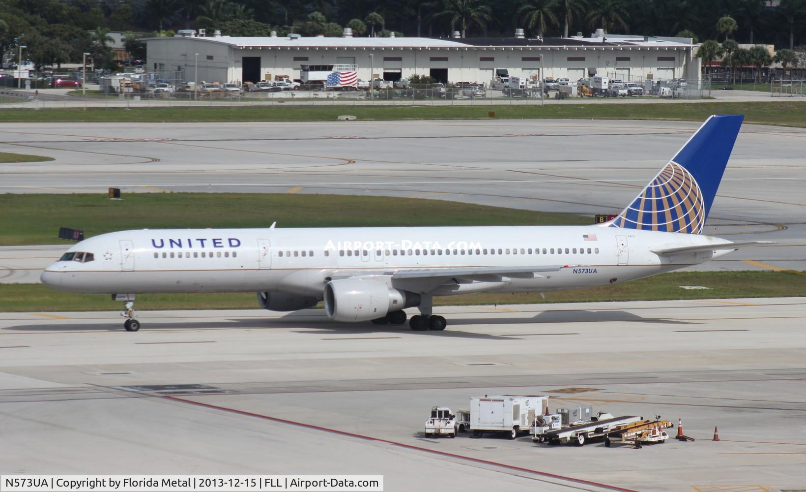 N573UA, 1992 Boeing 757-222 C/N 26685, United 757-200