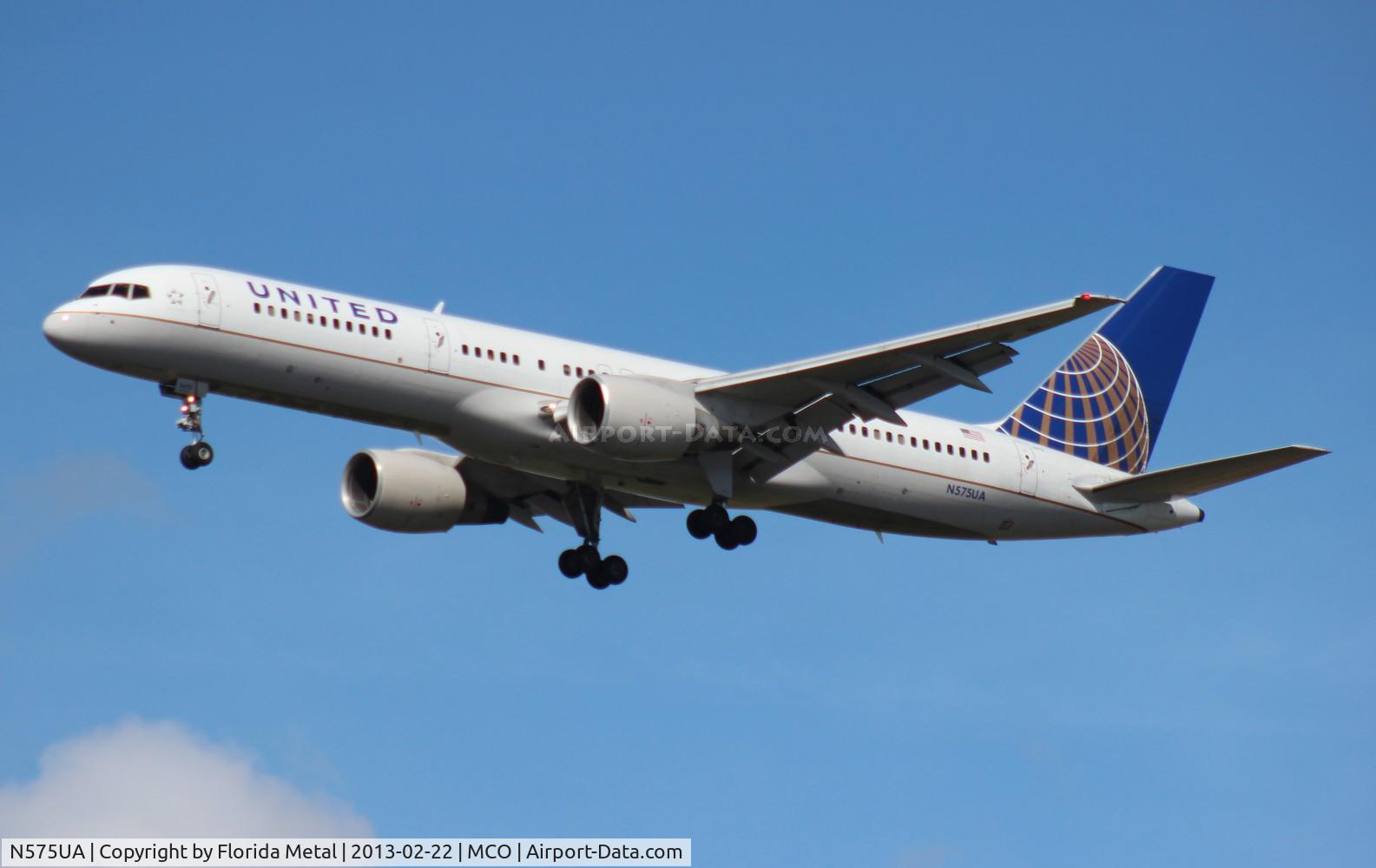 N575UA, 1993 Boeing 757-222 C/N 26689, United 757-200