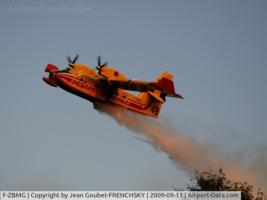 F-ZBMG, 2006 Canadair CL-215-6B11 CL-415 C/N 2065, Pélican 48