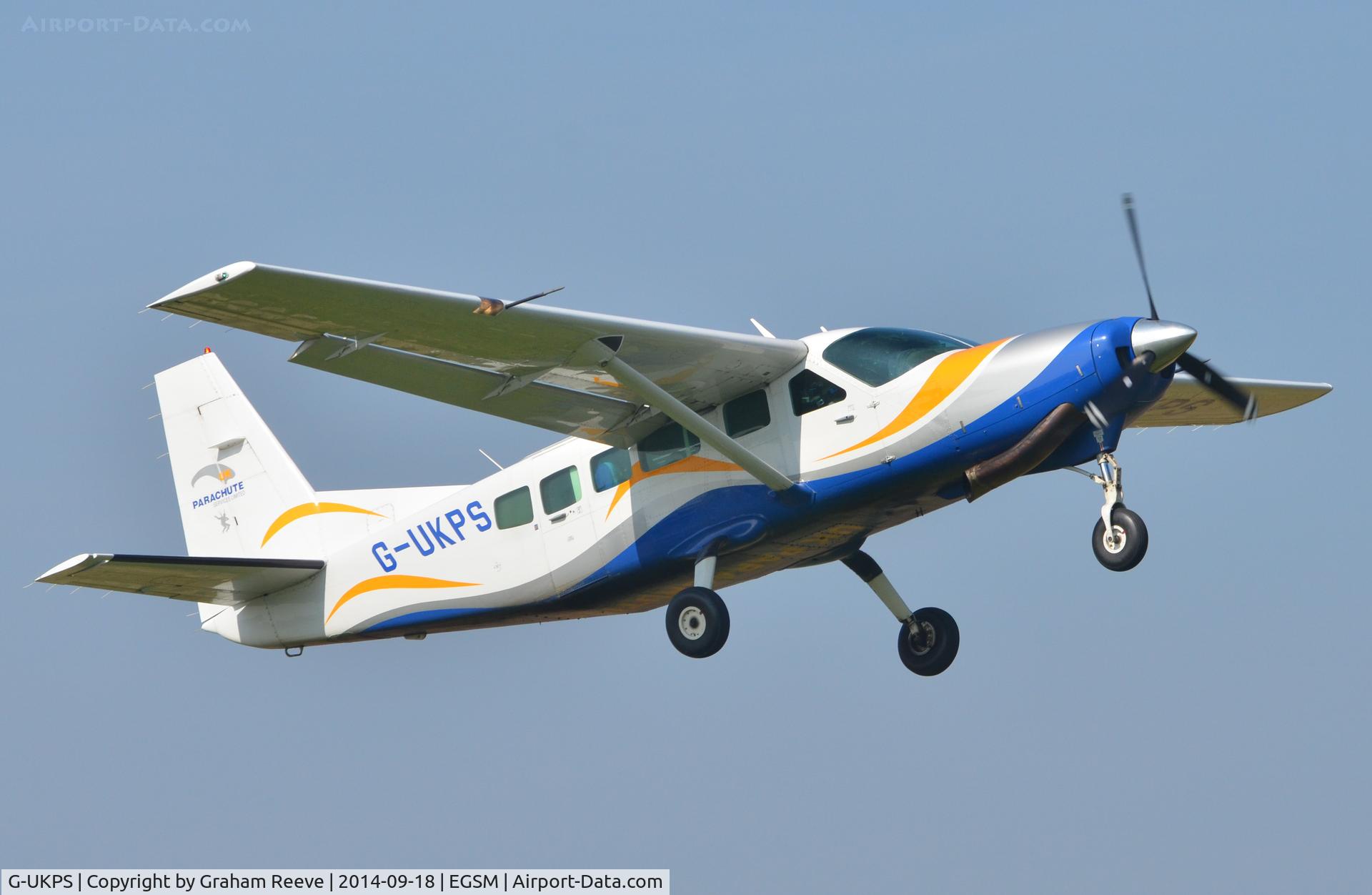 G-UKPS, 2007 Cessna 208 Caravan 1 C/N 20800423, Departing from Beccles.