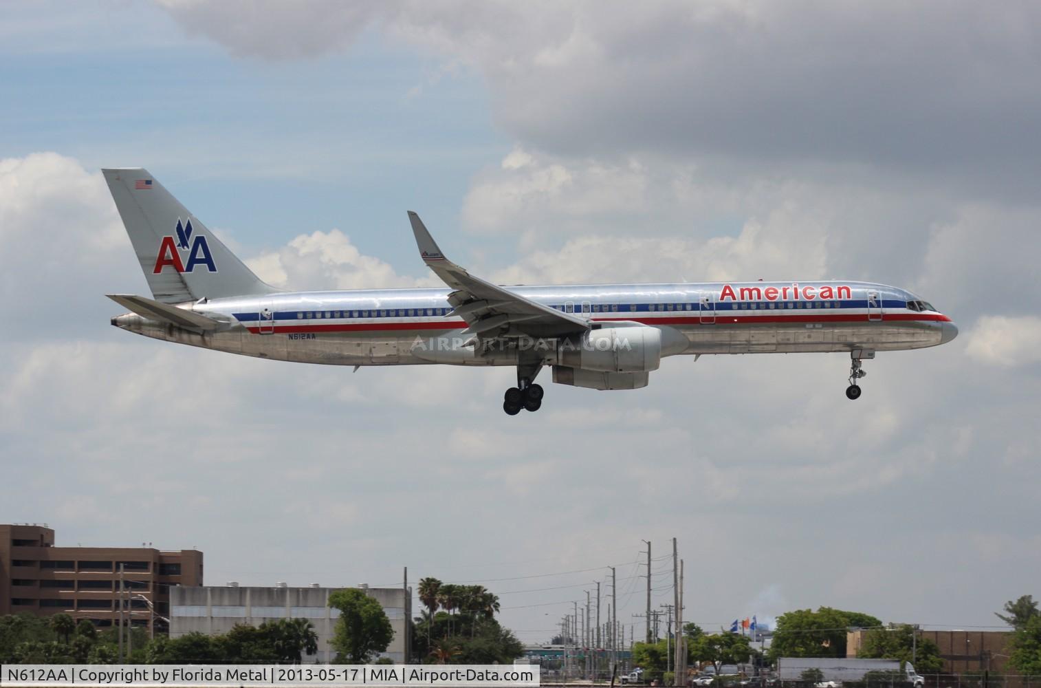 N612AA, 1989 Boeing 757-223 C/N 24488, American 757-200