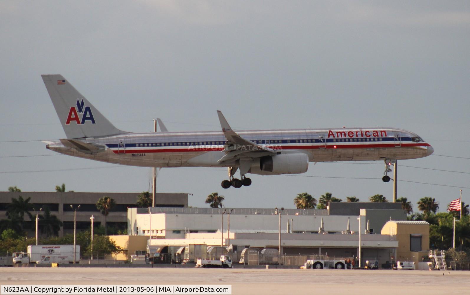 N623AA, 1990 Boeing 757-223 C/N 24581, American 757-200