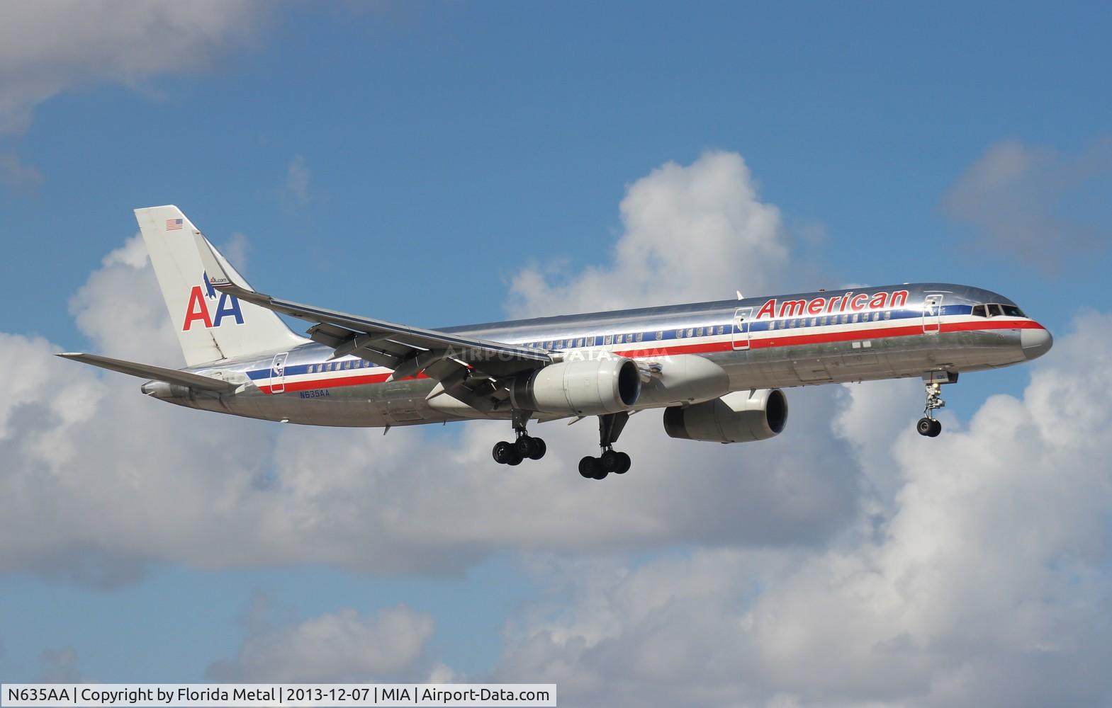 N635AA, 1990 Boeing 757-223 C/N 24593, American 757-200