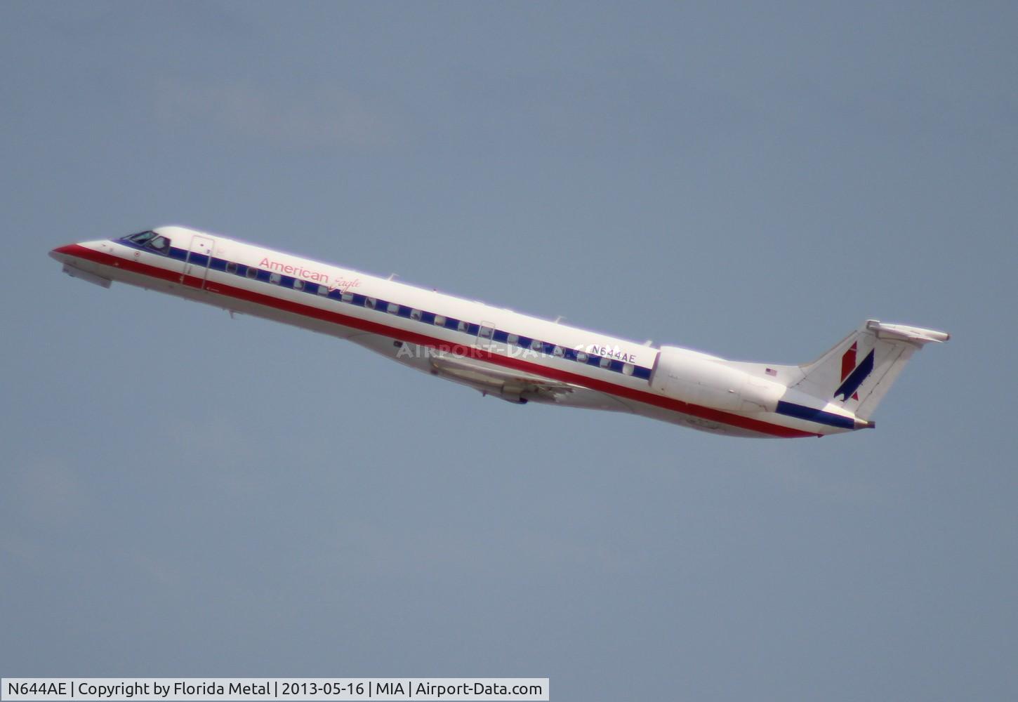 N644AE, 1999 Embraer ERJ-145LR (EMB-145LR) C/N 145204, Eagle E145