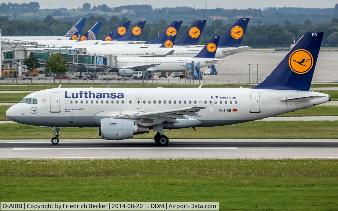 D-AIBB, 2010 Airbus A319-112 C/N 4182, departure from München