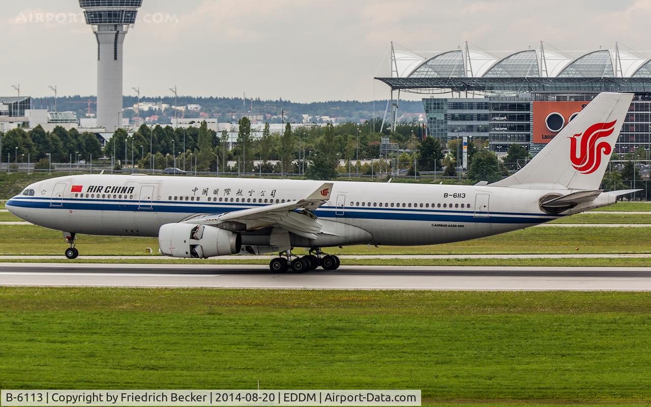 B-6113, 2007 Airbus A330-243 C/N 890, decelereating after touchdown