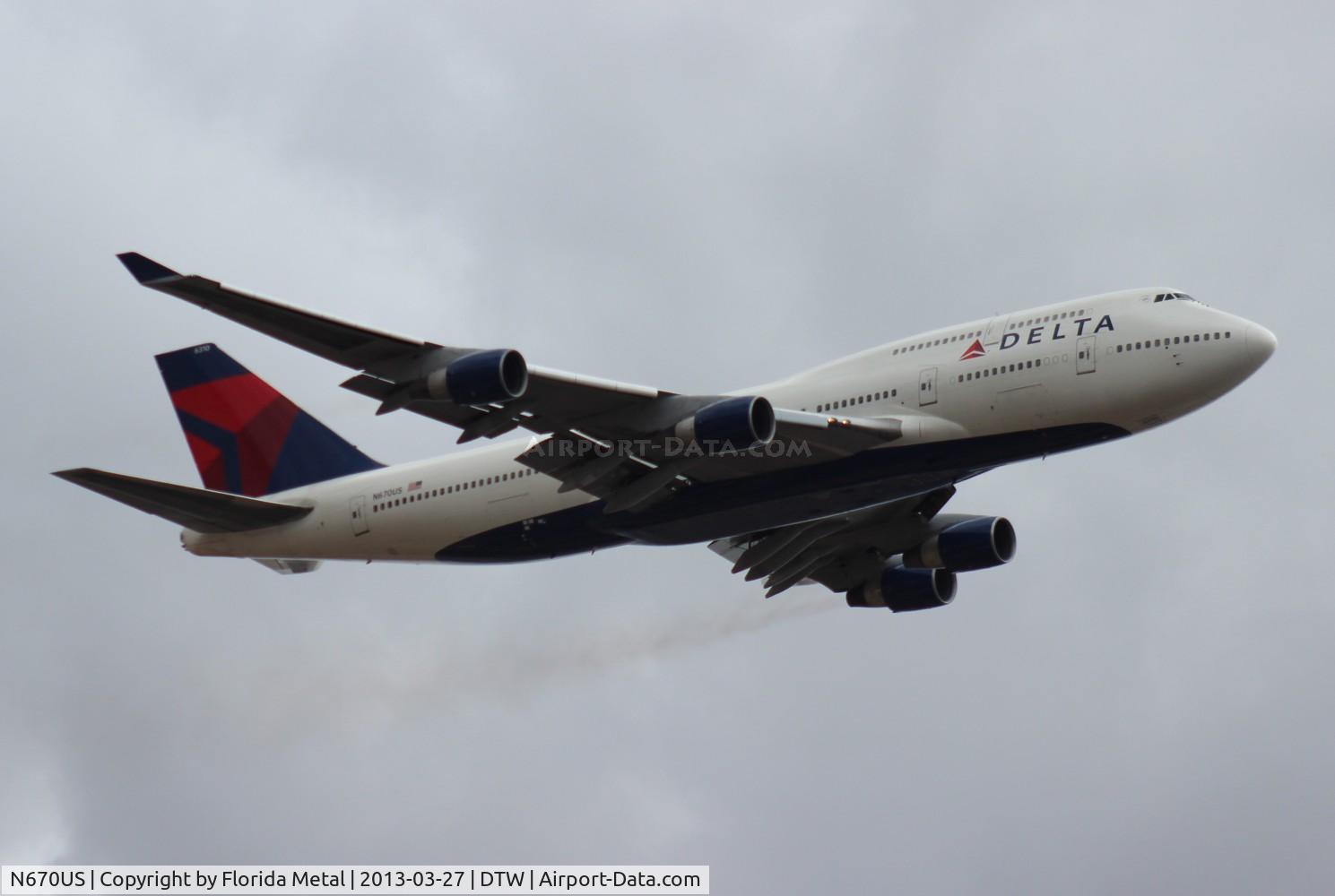 N670US, 1990 Boeing 747-451 C/N 24225, Delta 747-400