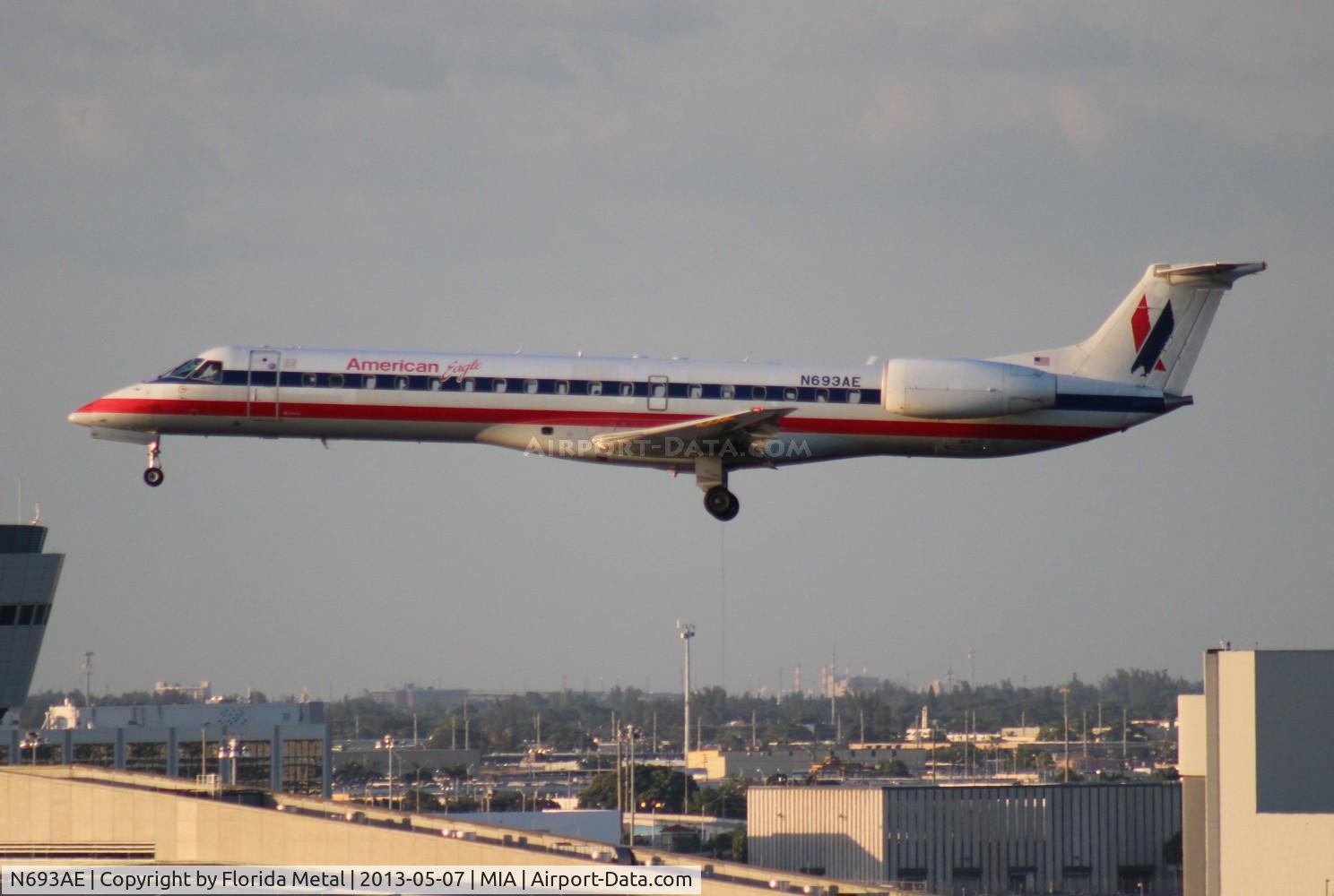 N693AE, 2004 Embraer ERJ-145LR (EMB-145LR) C/N 14500868, American Eagle E145LR