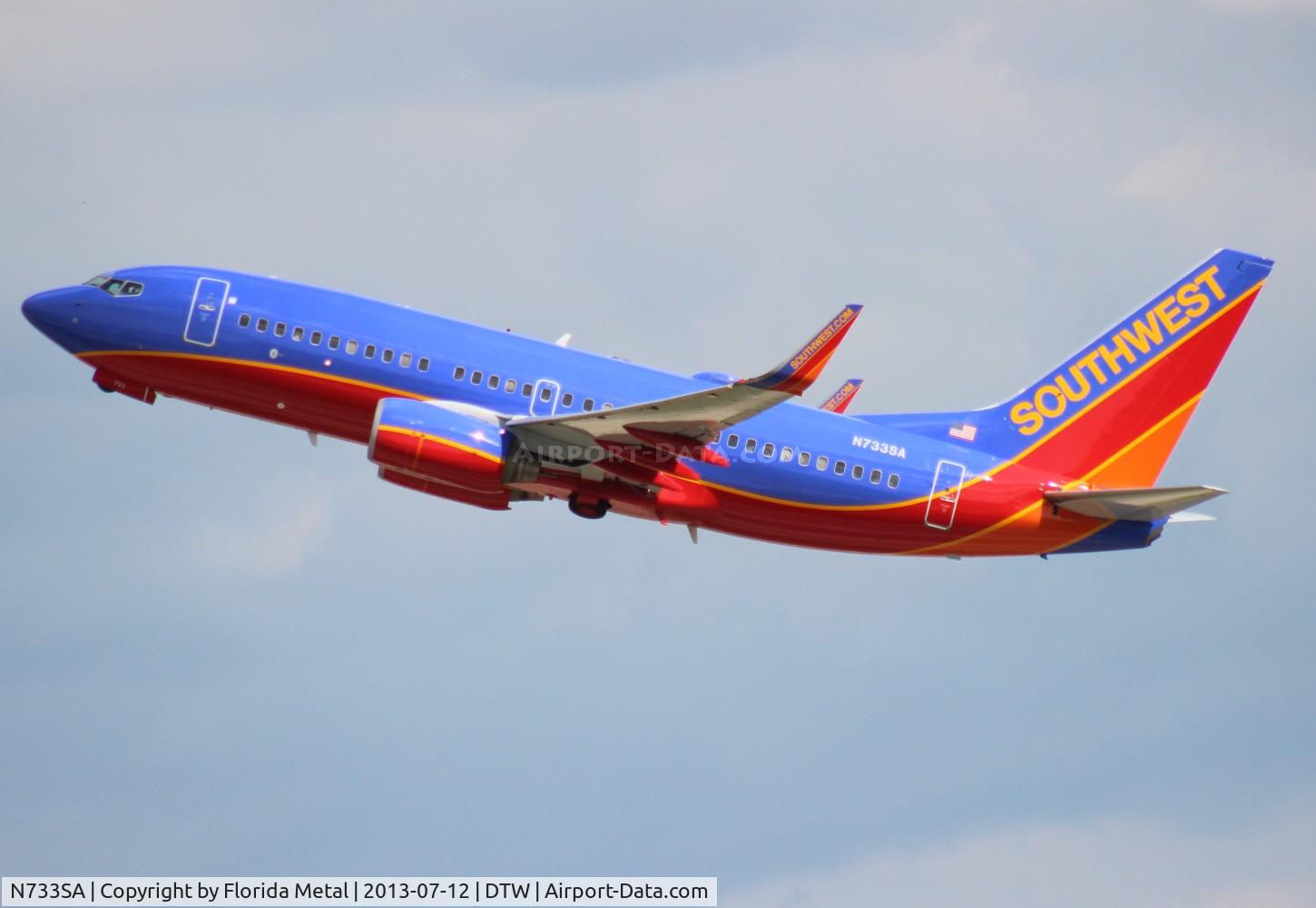 N733SA, 1999 Boeing 737-7H4 C/N 27865, Southwest 737-700
