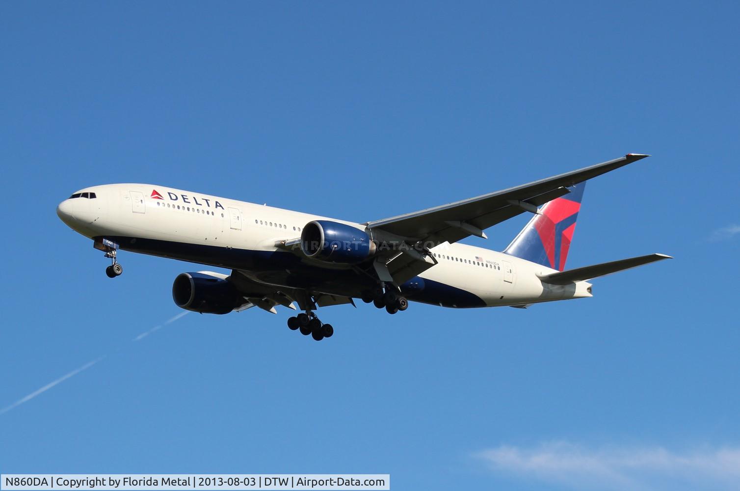 N860DA, 1999 Boeing 777-232 C/N 29951, Delta 777-200