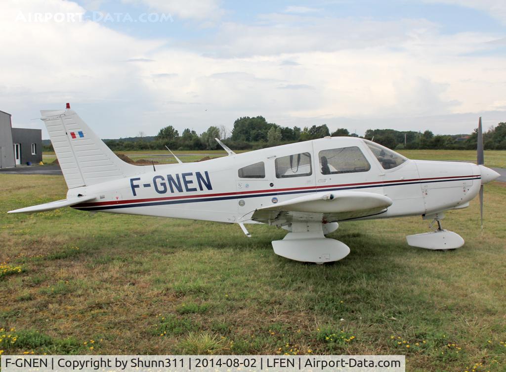 F-GNEN, Piper PA-28-161 Warrior C/N 28-8016245, Parked in the grass...