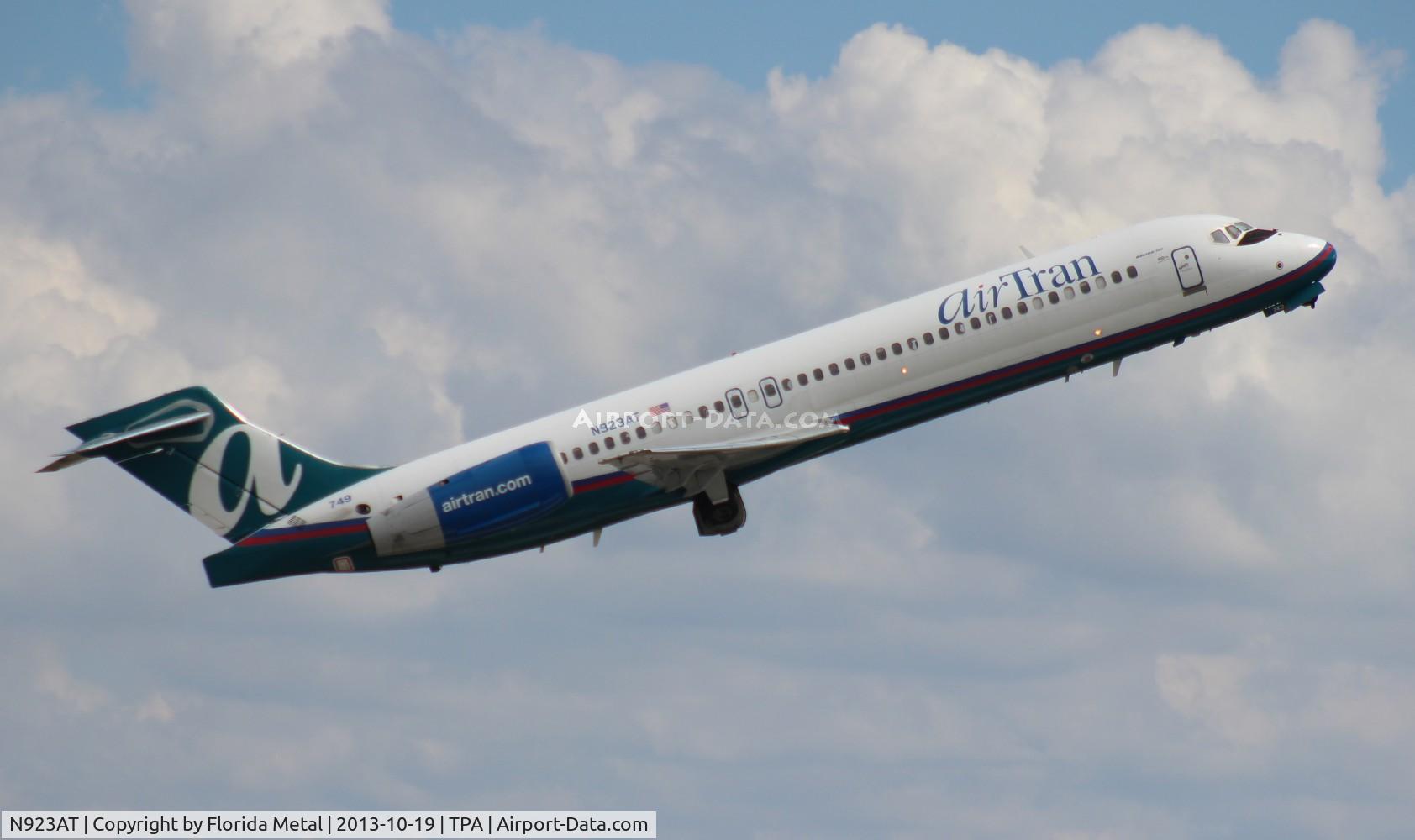N923AT, 2005 Boeing 717-200 C/N 55051, Air Tran 717