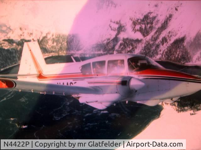 N4422P, Piper PA-23-160 Apache C/N 23-1936, this N4422p over the alps