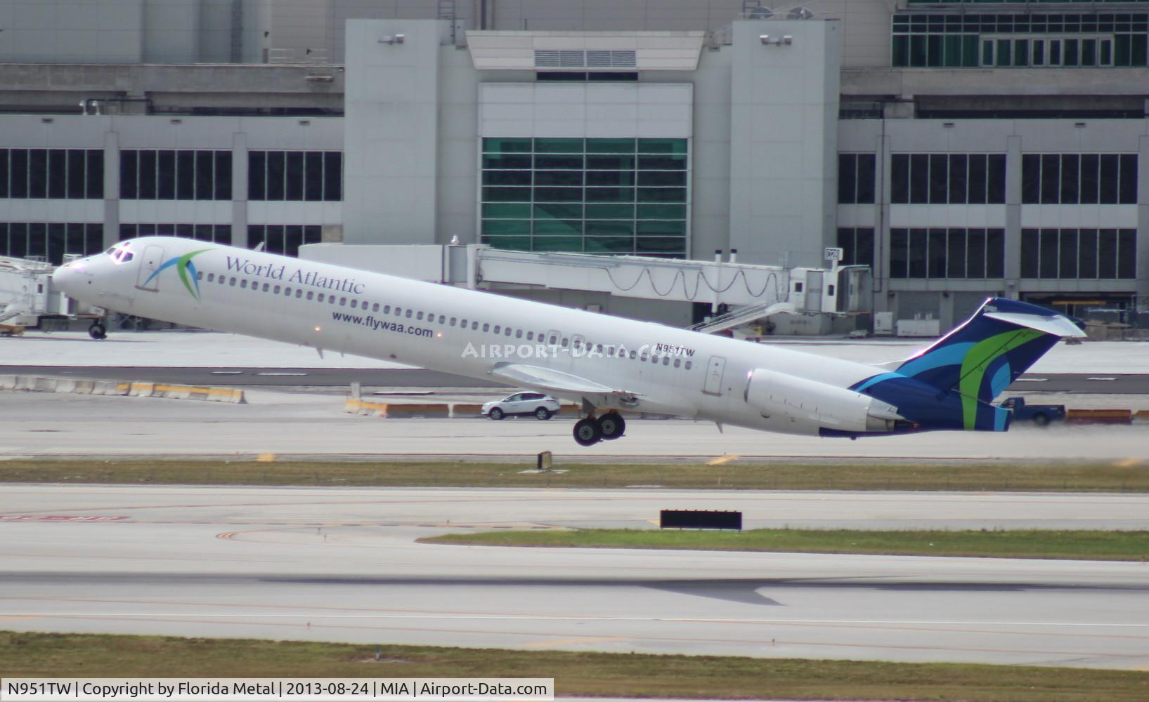 N951TW, 1996 McDonnell Douglas MD-83 (DC-9-83) C/N 53470, World Atlantic MD-83