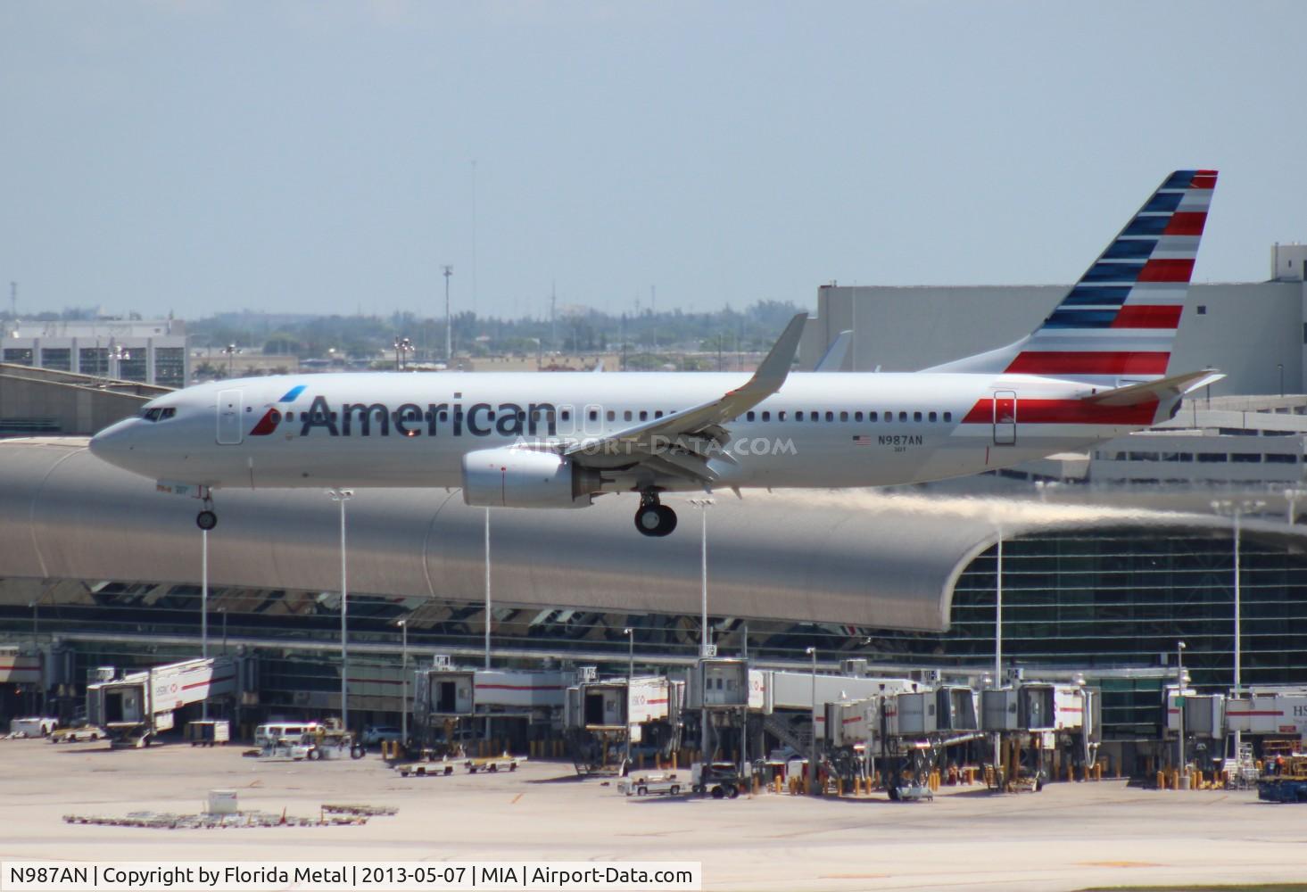 N987AN, 2009 Boeing 737-823 C/N 31069, American 737-800