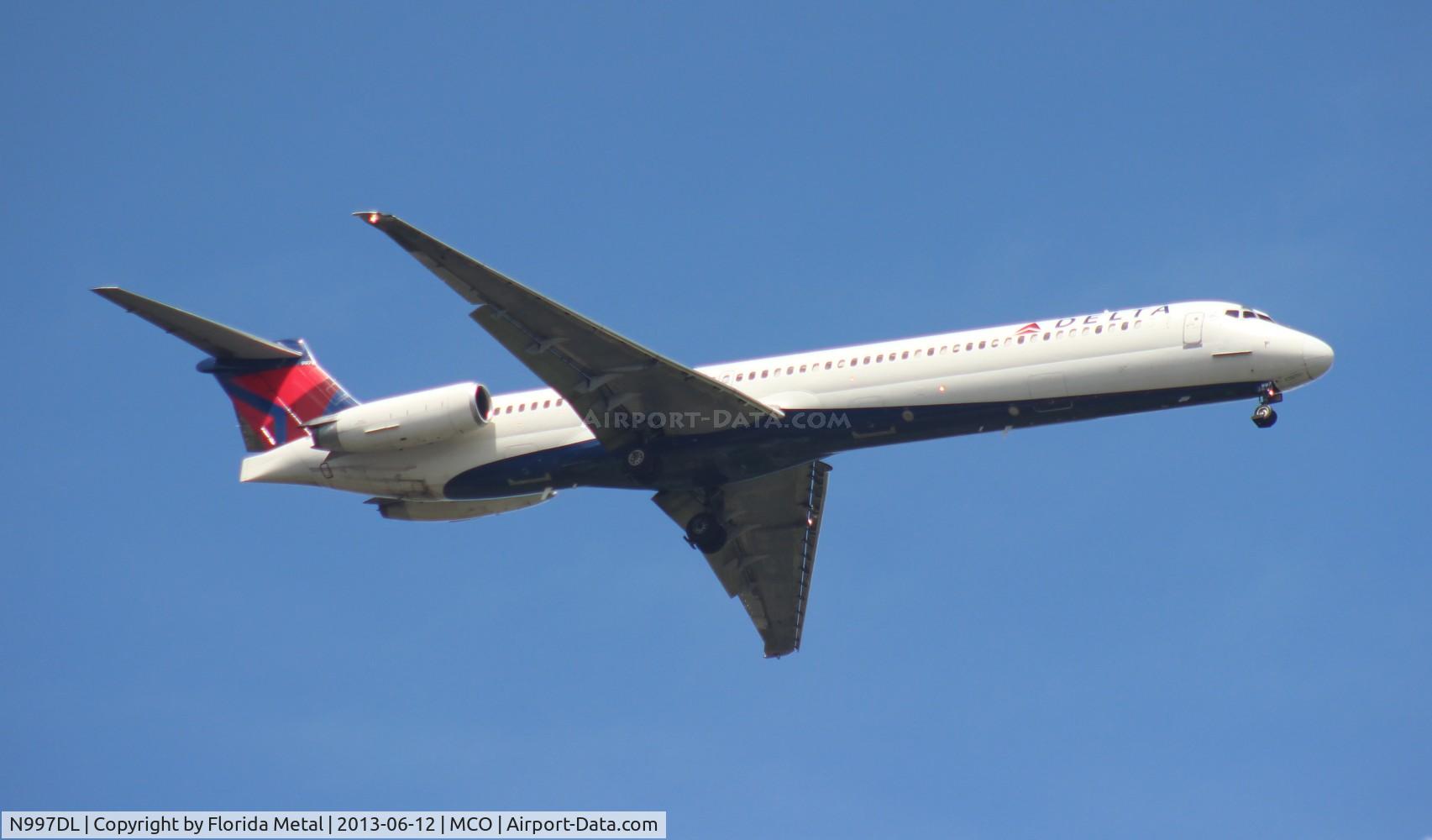 N997DL, 1992 McDonnell Douglas MD-88 C/N 53364, Delta MD-88