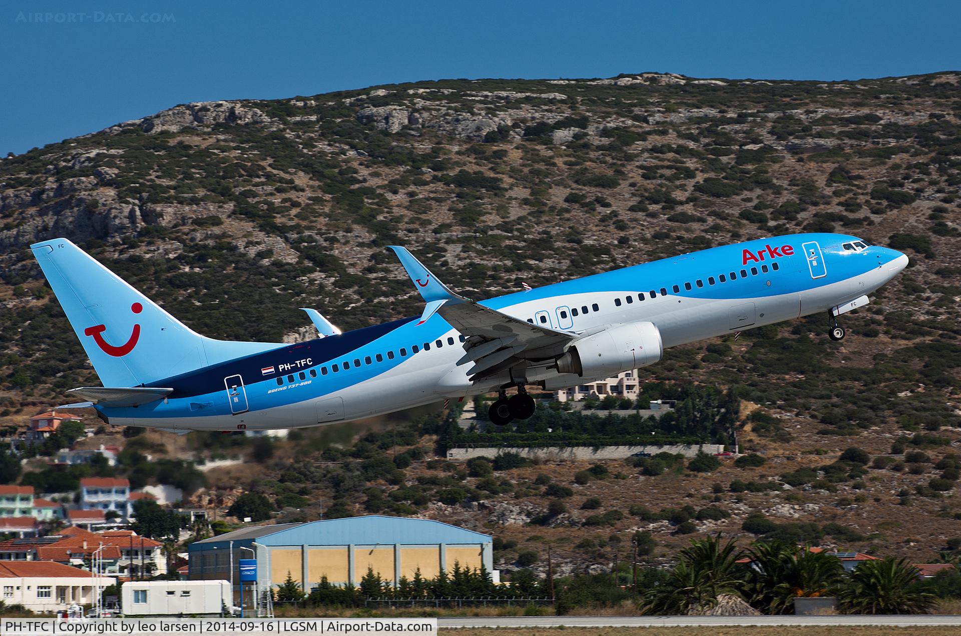 PH-TFC, 2009 Boeing 737-8K5 C/N 35146, Samos 16.9.14