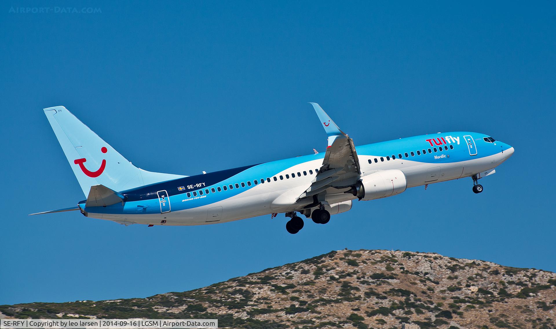 SE-RFY, 2014 Boeing 737-8K5 C/N 44272, Samos 16.9.14
