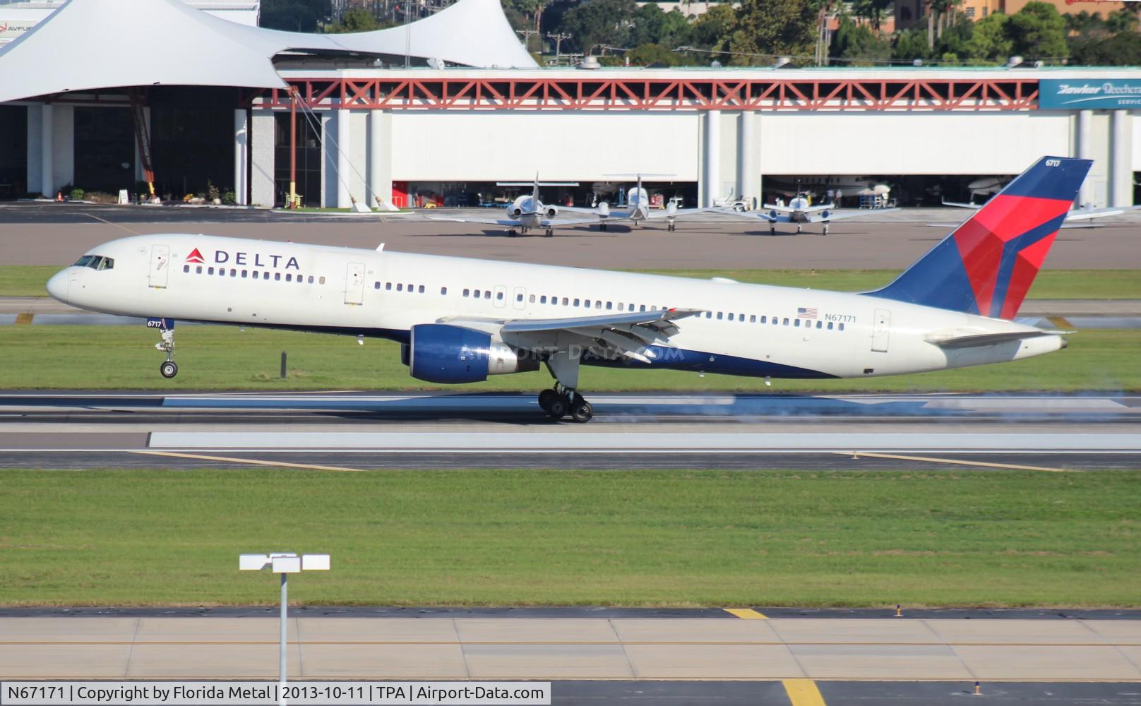 N67171, 2001 Boeing 757-232 C/N 30839, Delta 757-200