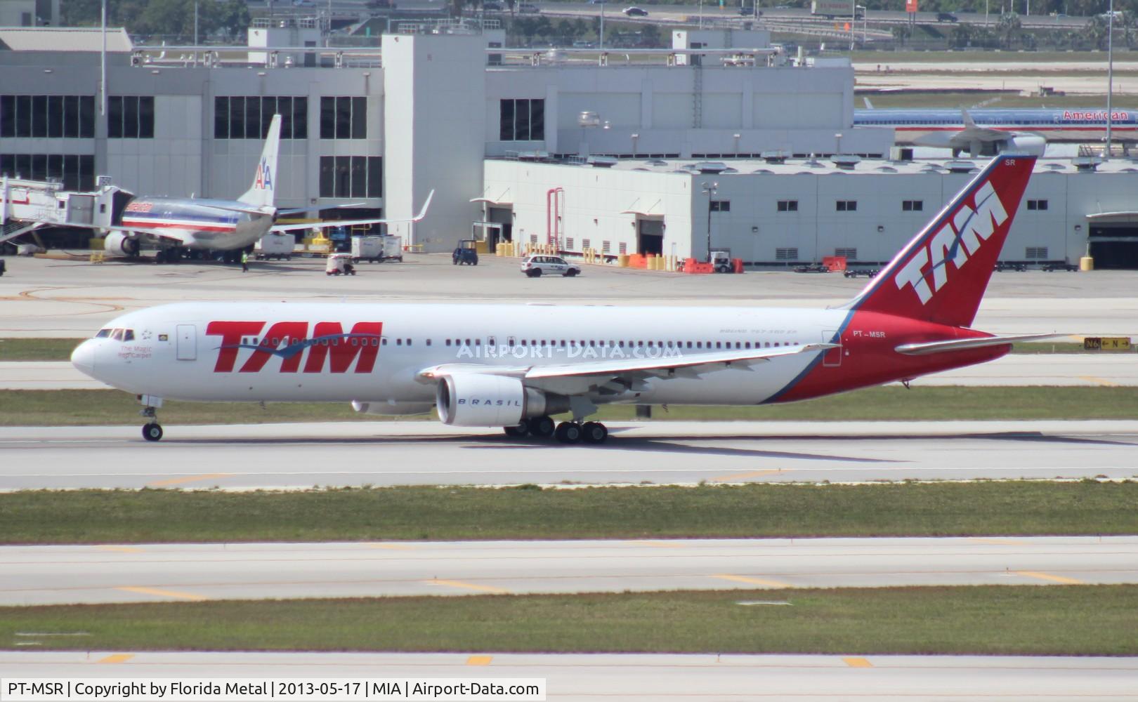 PT-MSR, 1994 Boeing 767-33A/ER C/N 27377, TAM 767-300